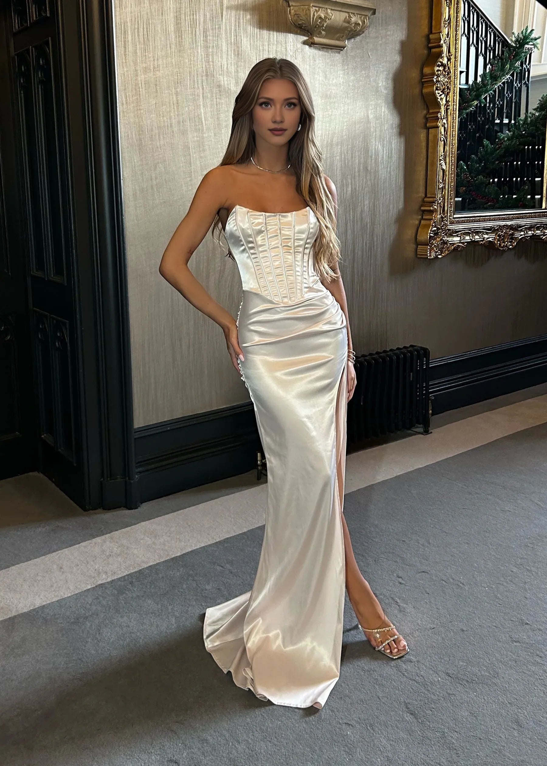 Unique Mermaid Sweetheart Sleeveless Lace Up Floor-Length Prom Dress